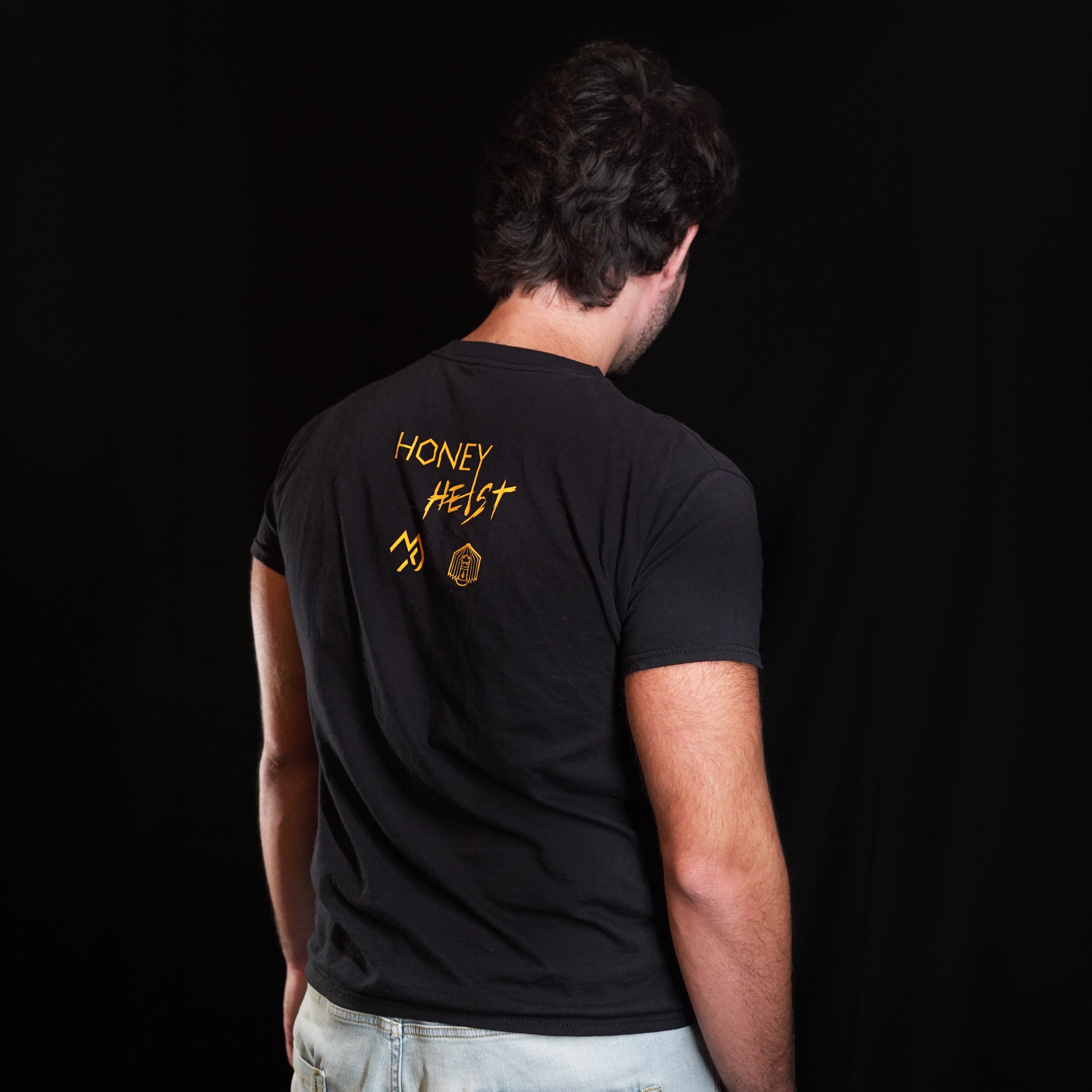 Honey Heist – T-Shirt del GdR di Grant Howitt, edizione italiana Mana Project Studio, foto 2